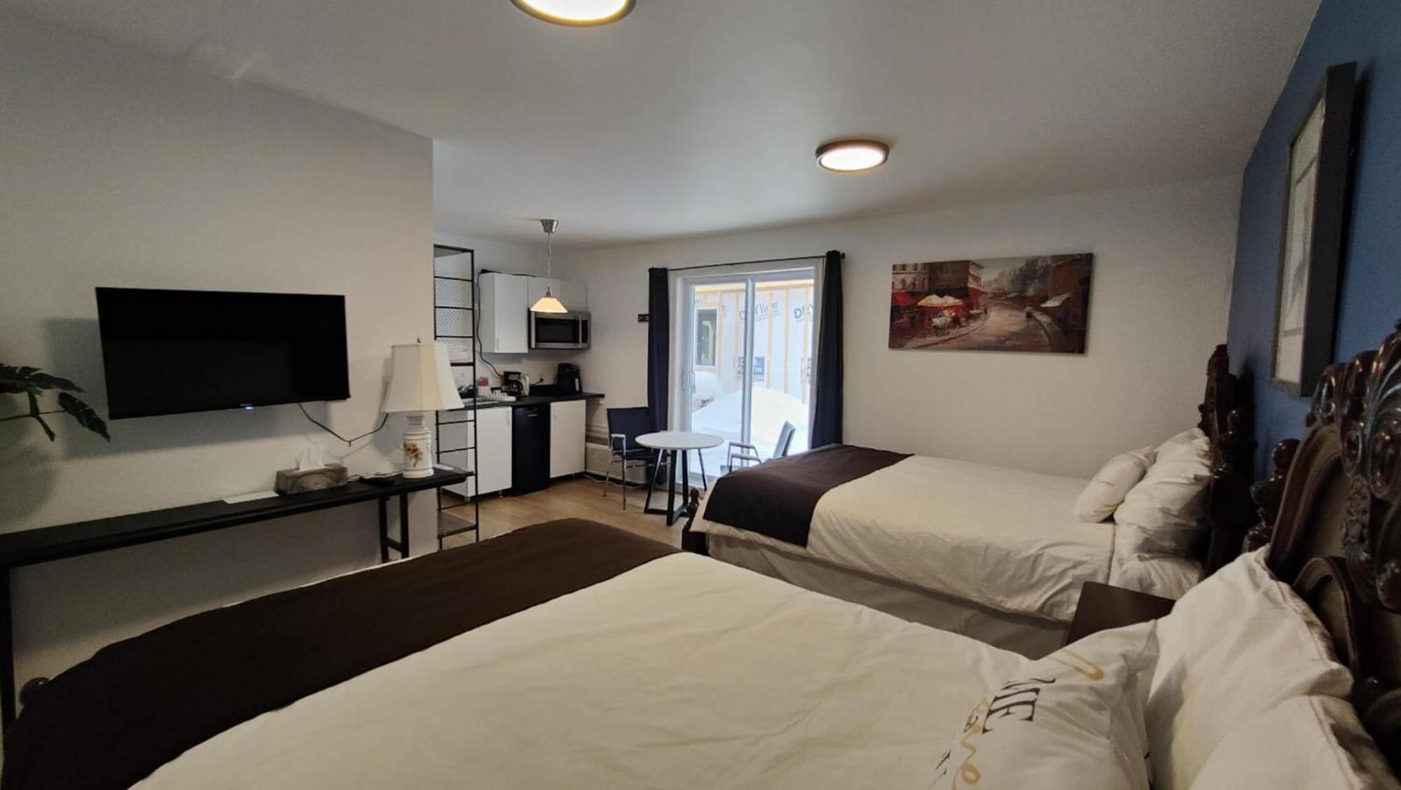 Motel Le Radisson De Val-David Bagian luar foto
