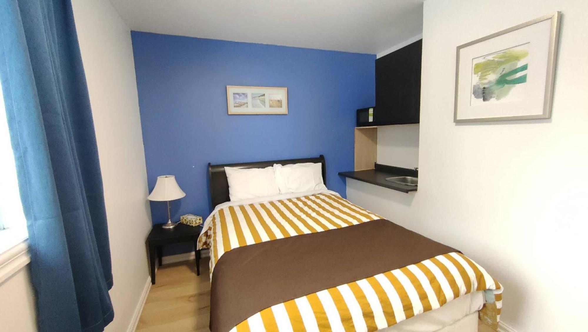 Motel Le Radisson De Val-David Bagian luar foto
