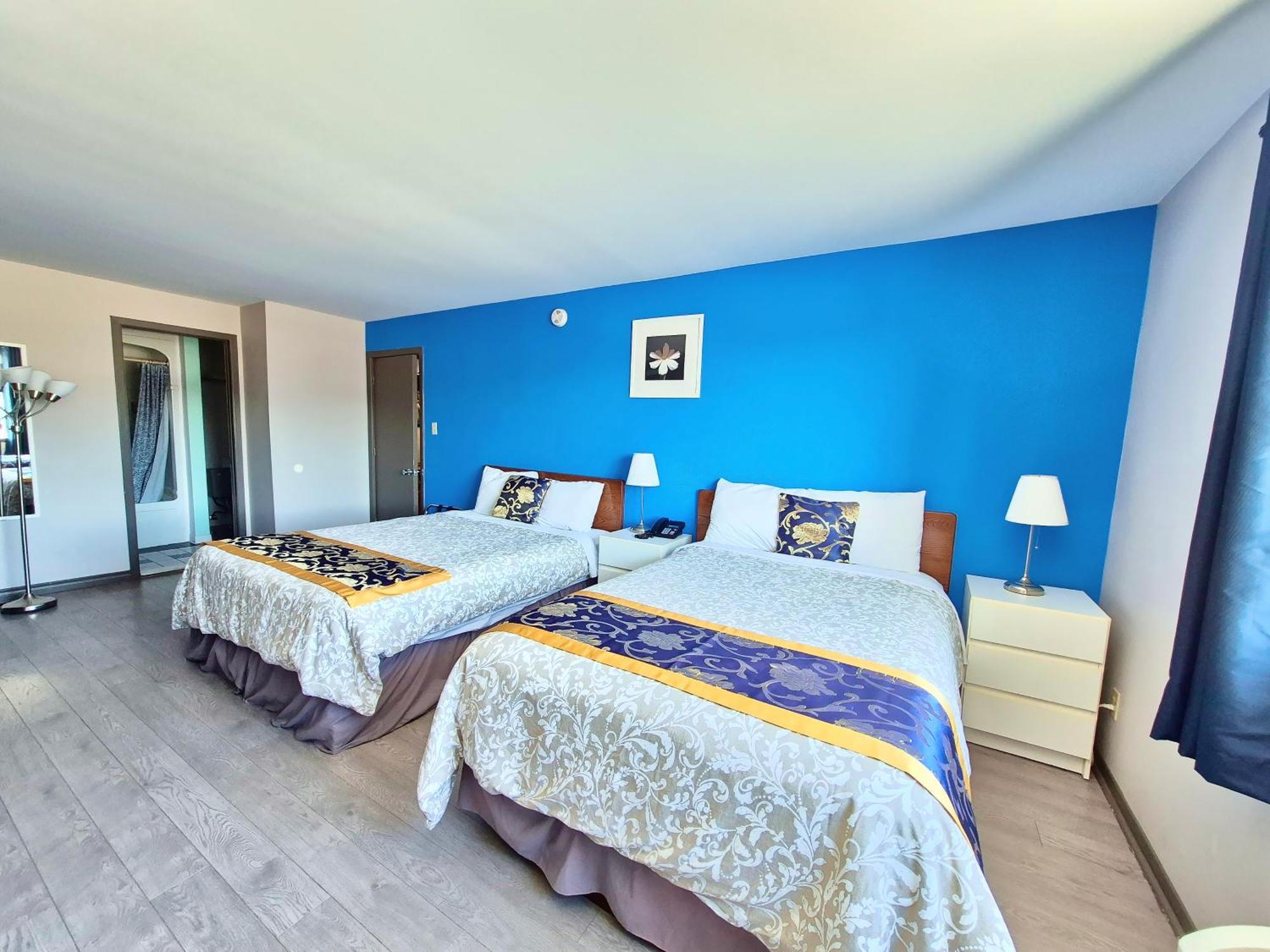 Motel Le Radisson De Val-David Bagian luar foto